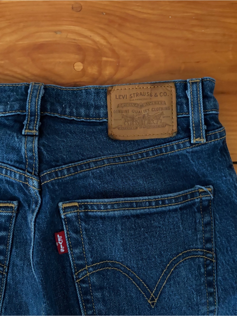Levis Ribcage Bootcut - Picture 11 of 11